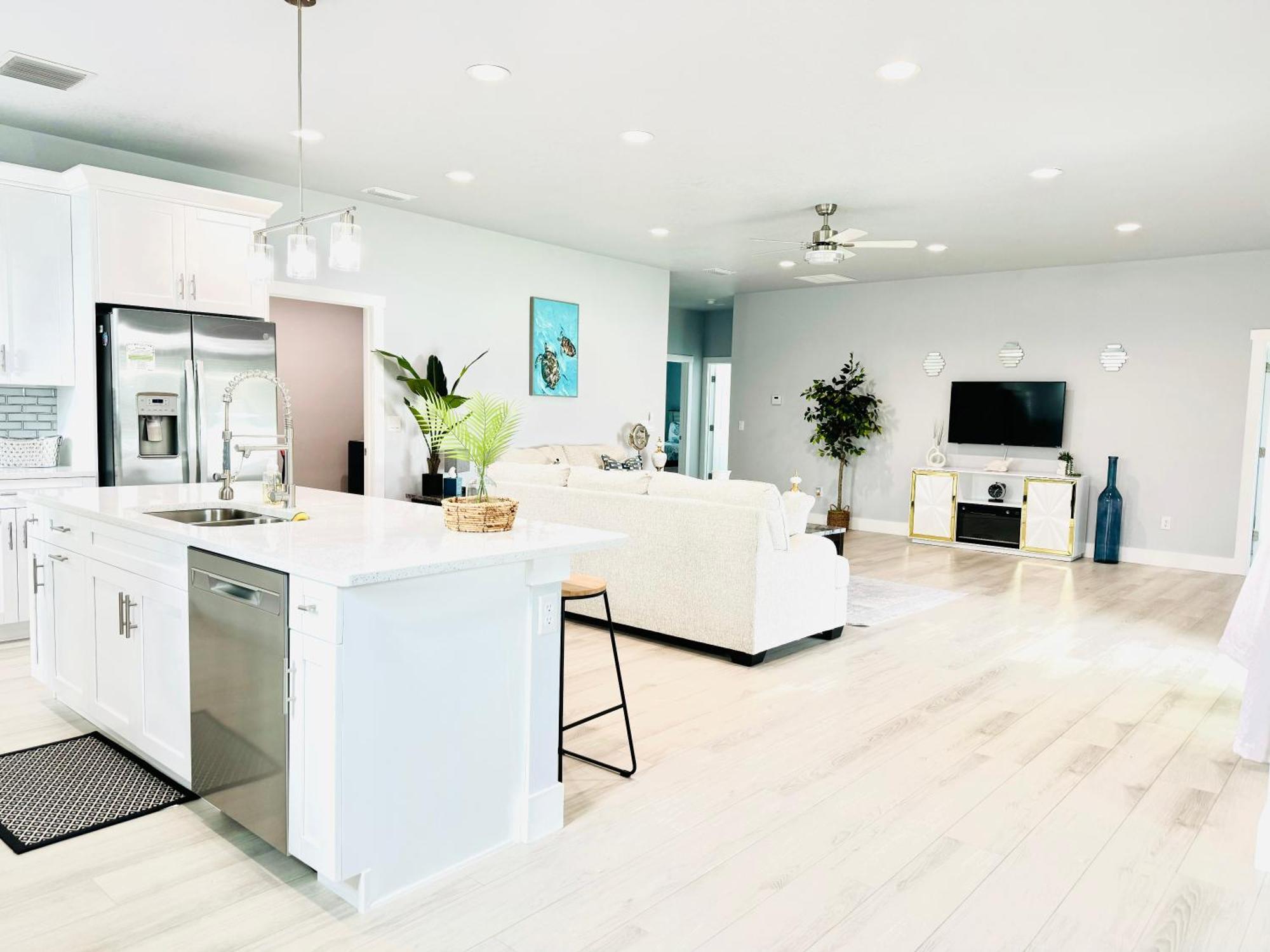 Brand New Tampa Oasis With Private Jacuzzi Retreat Villa Lutz Dış mekan fotoğraf